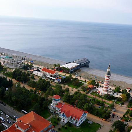 Lux Apart Hotel 555 Batumi Zewnętrze zdjęcie