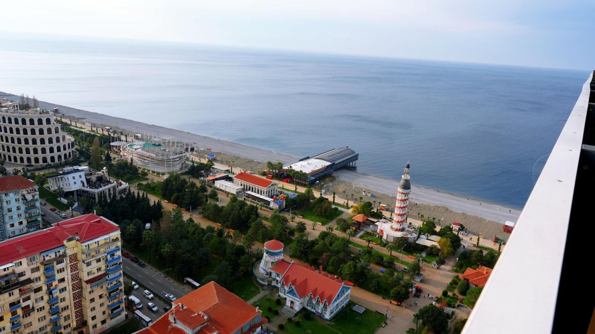 Lux Apart Hotel 555 Batumi Zewnętrze zdjęcie