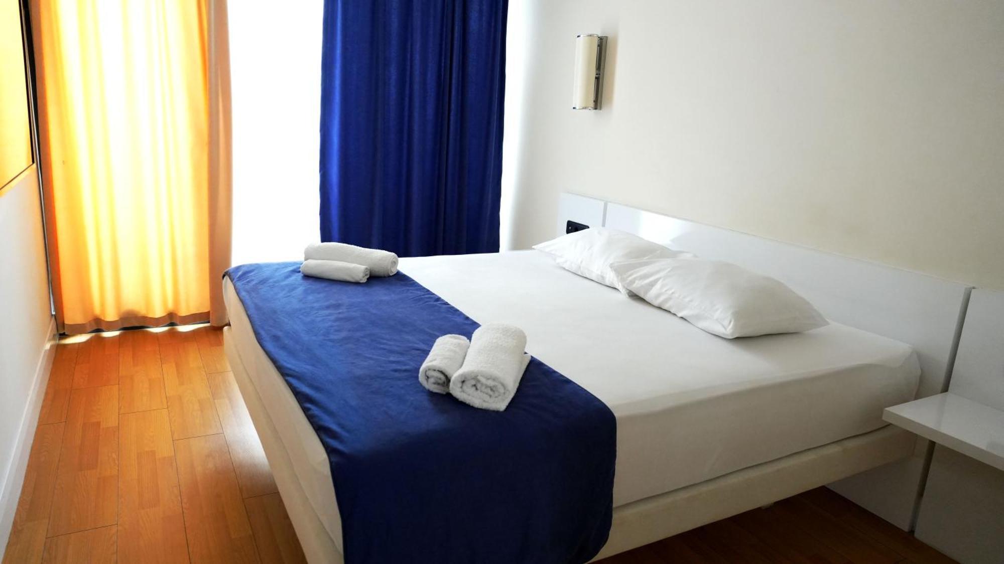 Lux Apart Hotel 555 Batumi Zewnętrze zdjęcie