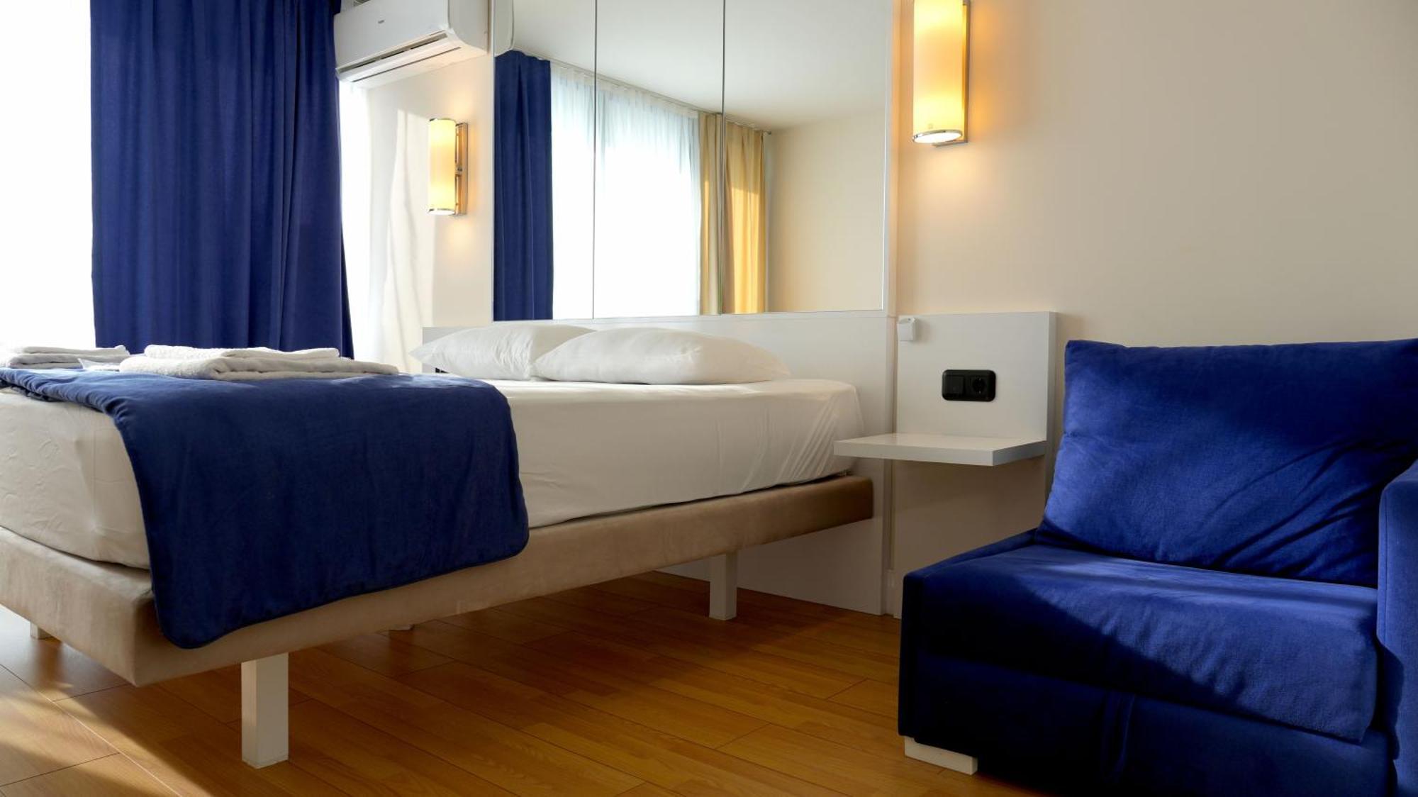 Lux Apart Hotel 555 Batumi Zewnętrze zdjęcie
