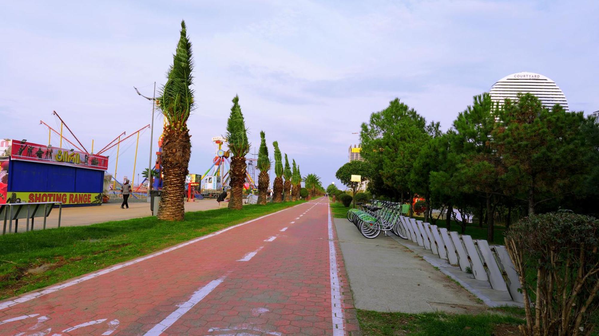 Lux Apart Hotel 555 Batumi Zewnętrze zdjęcie
