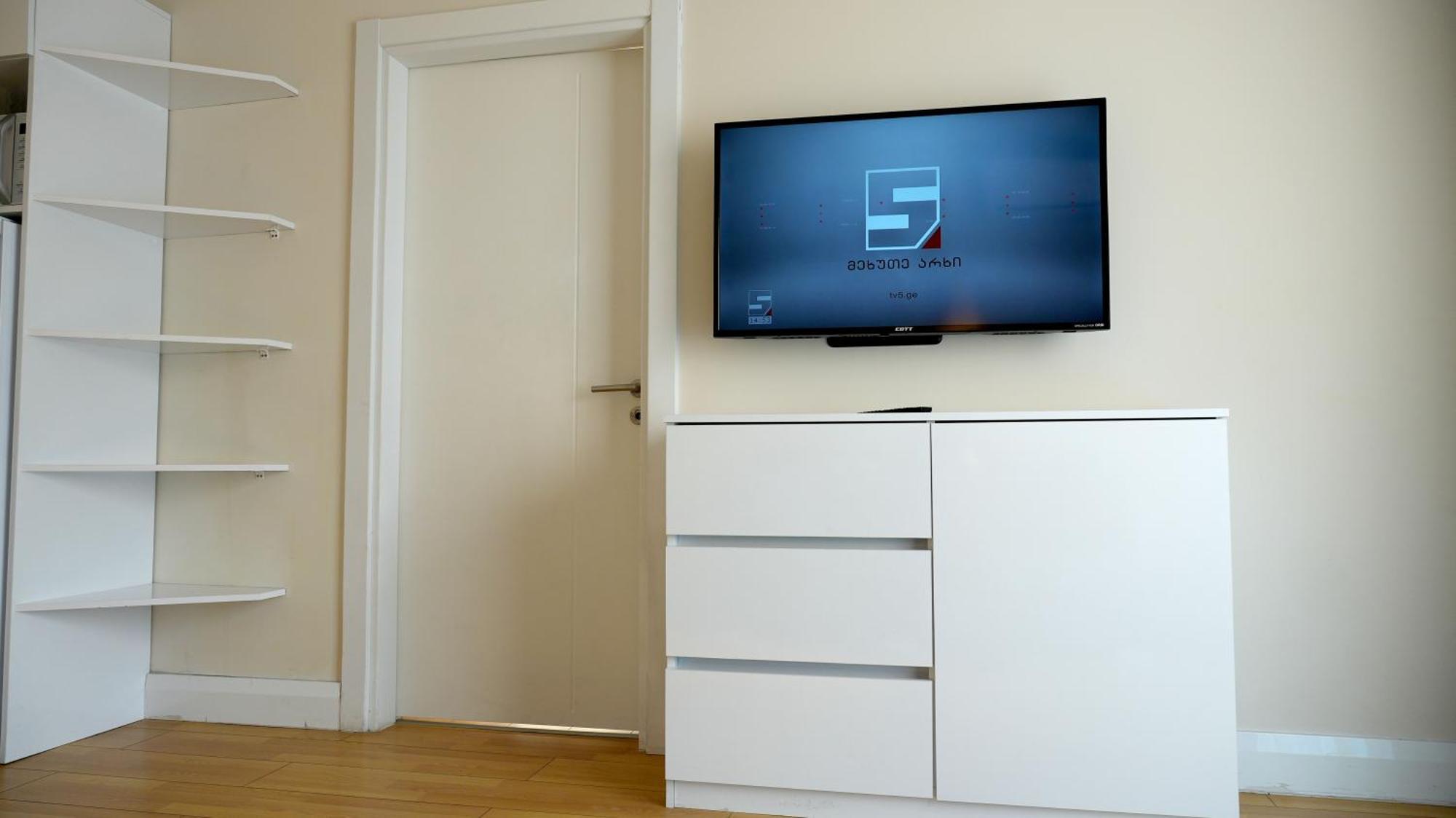 Lux Apart Hotel 555 Batumi Zewnętrze zdjęcie